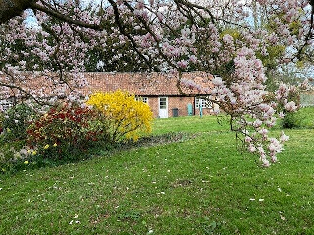 Spring Cottages rotated Gloucestershire Cotswolds Self Catering Cottages
